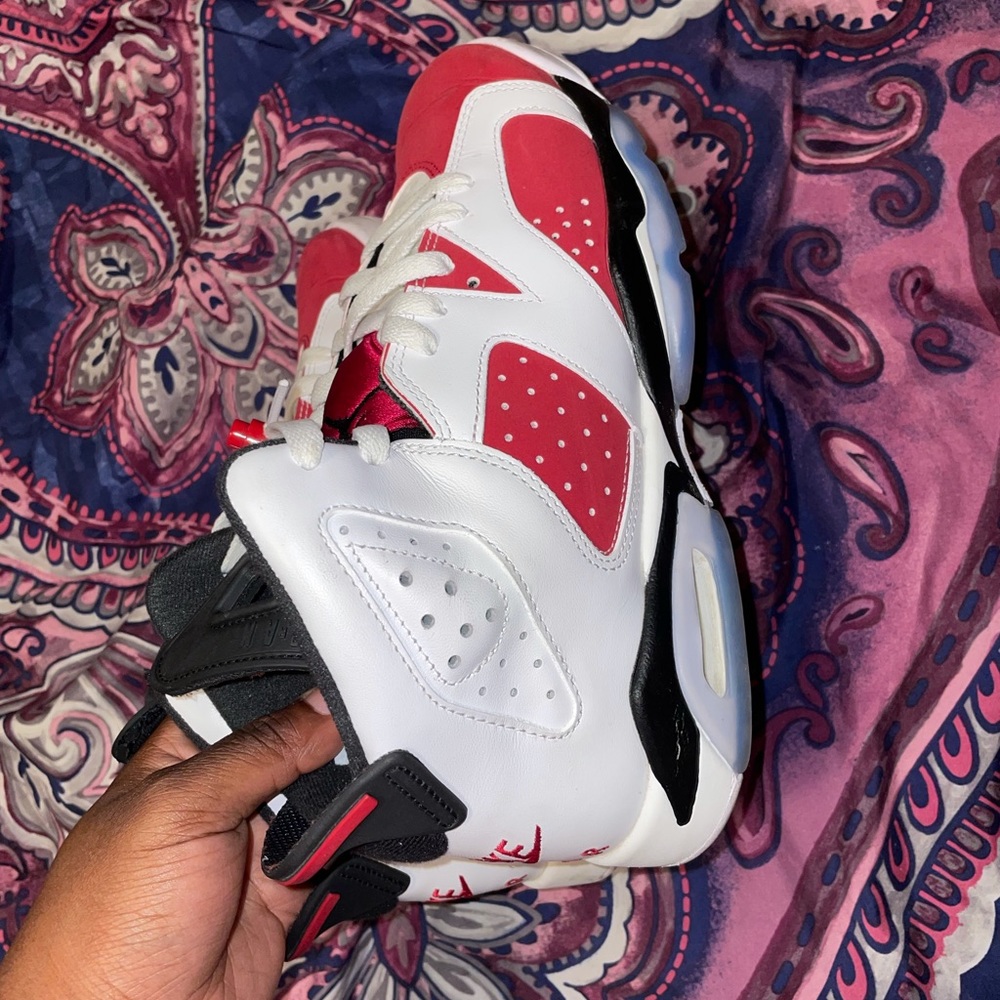 Carmine Jordan 6s !
